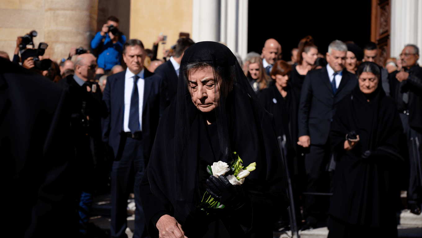 Stefano De Martino: fotografi assenti al funerale del padre, il motivo