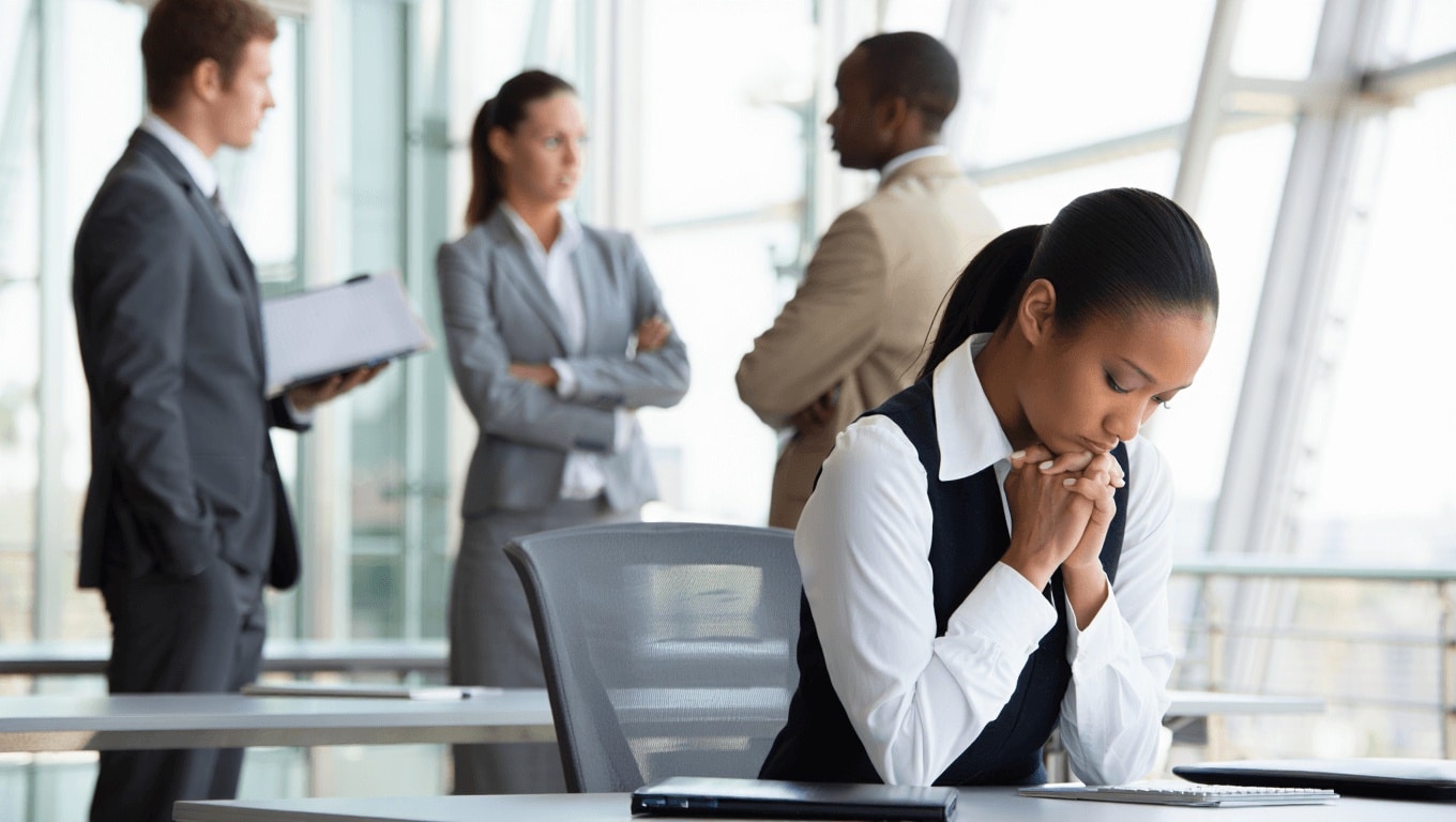 Mobbing: l’azienda non paga i danni se dimostra la vigilanza