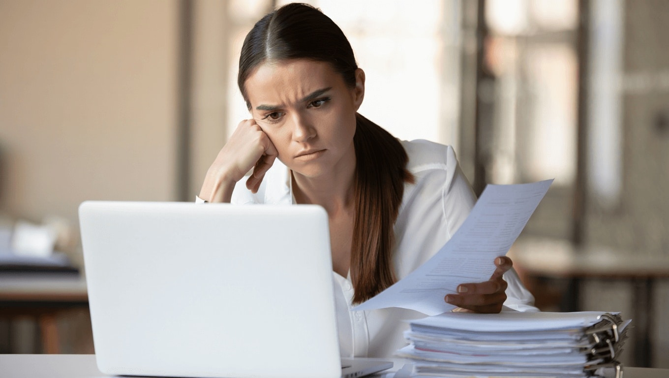 Le donne studiano di più ma guadagnano meno e vanno in pensione con assegni dimezzati: i dati INPS