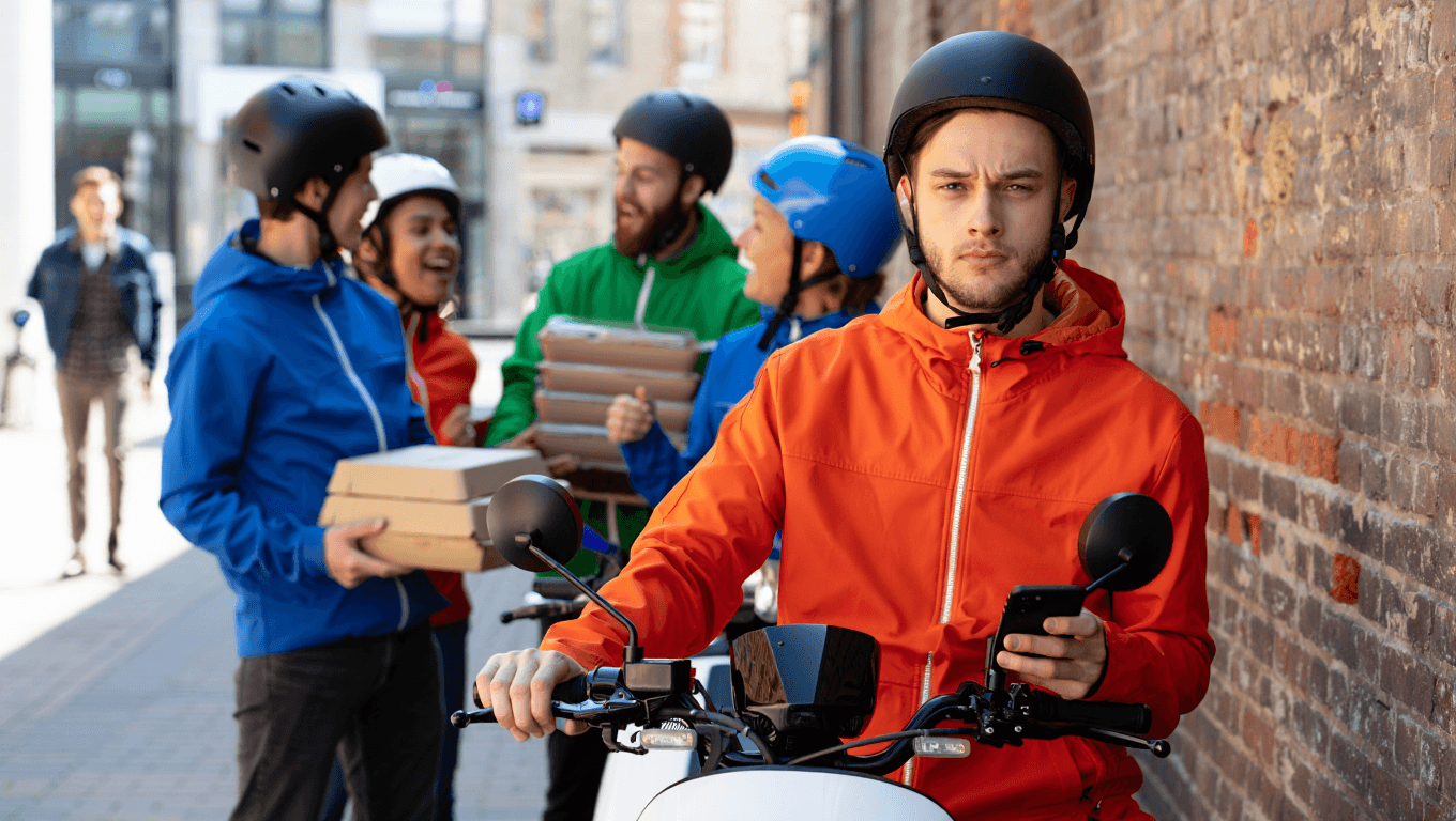 Riders: dopo la stretta sul caporalato digitale arriva l’istruttoria AGCM