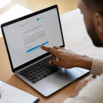 Contratto di soggiorno con firma digitale per Carta Blu e formati all’estero