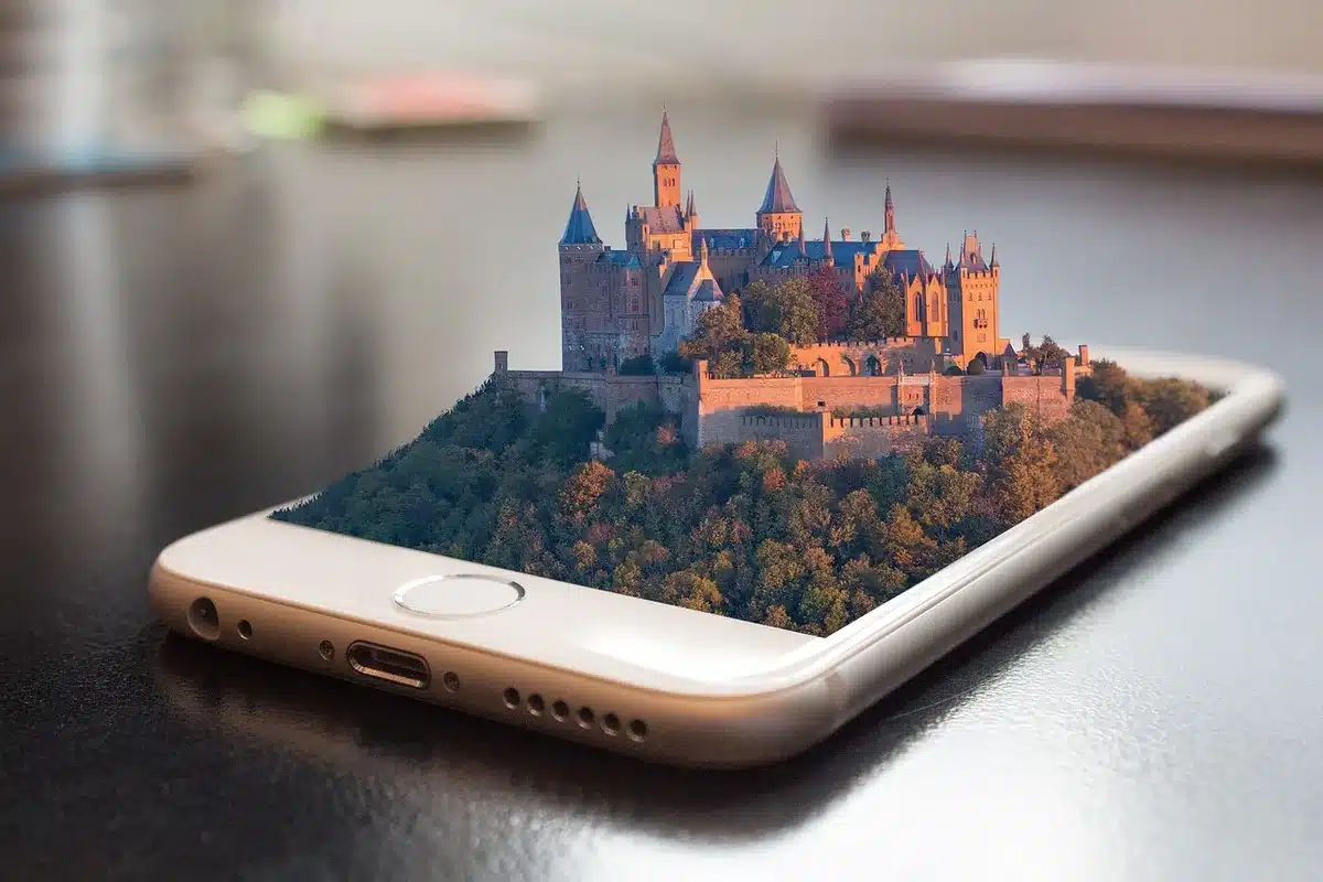 Schermo di smartphone con annunci integrati e interfaccia di lettura